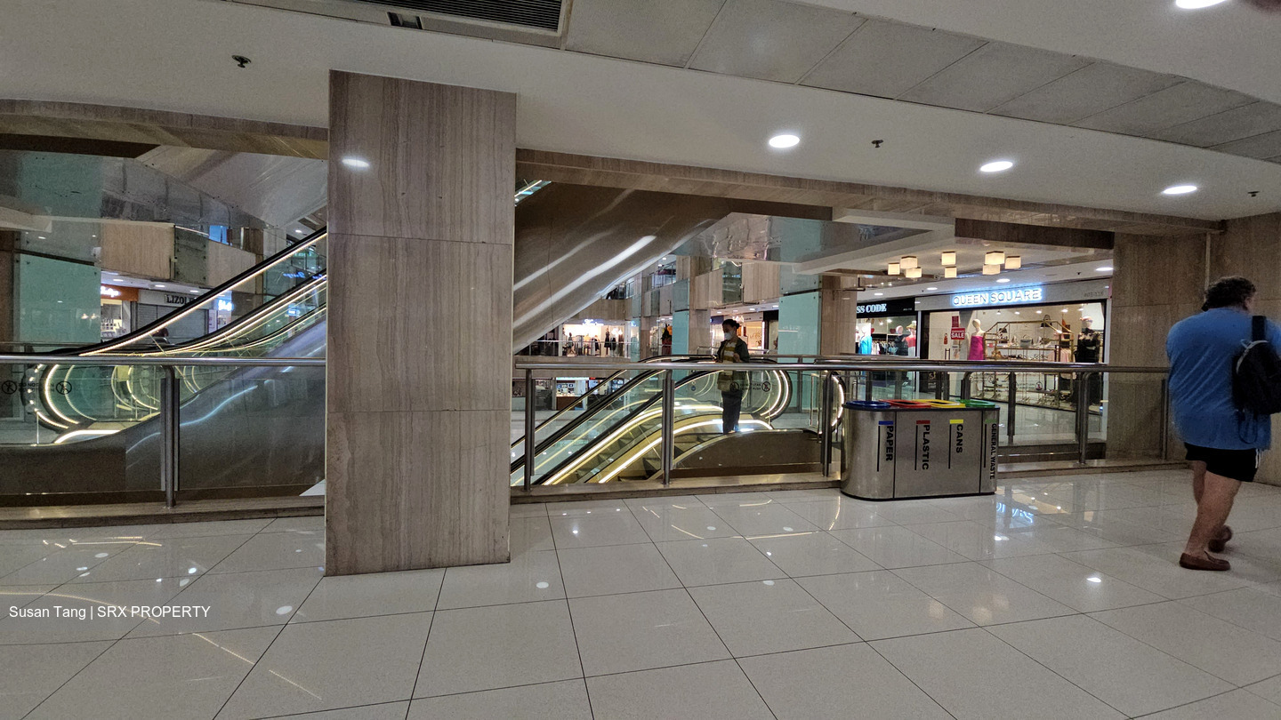 Far East Plaza (D9), Retail #558848701